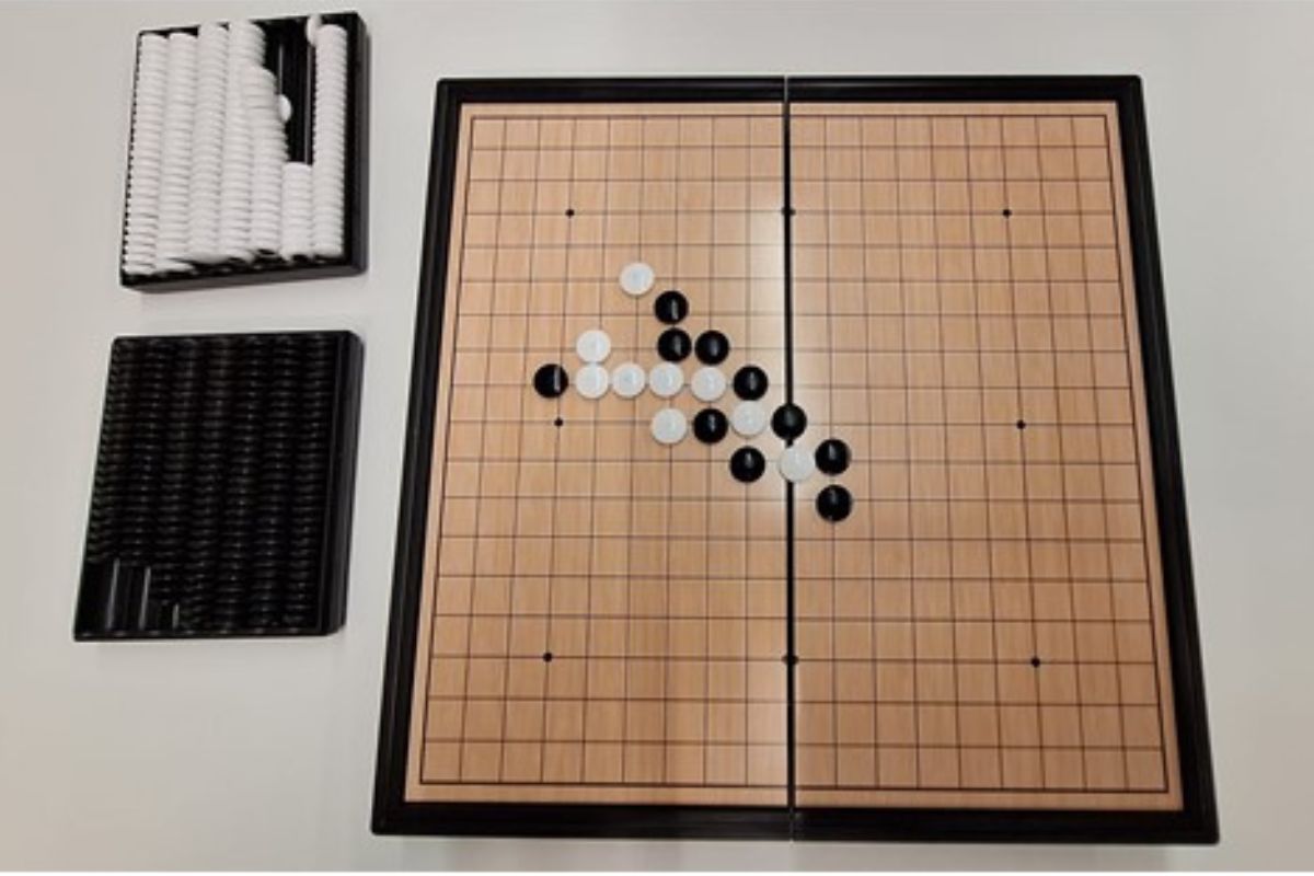 En este momento estás viendo Gomoku